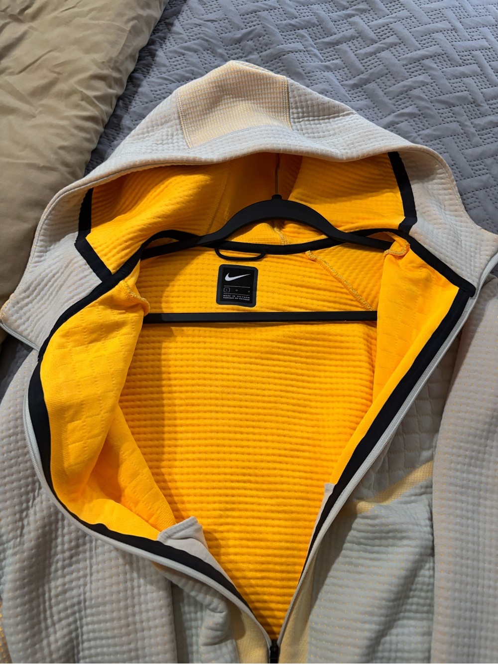Nike Sportswear City Ready Tech Jacket - Picture 7 of 7